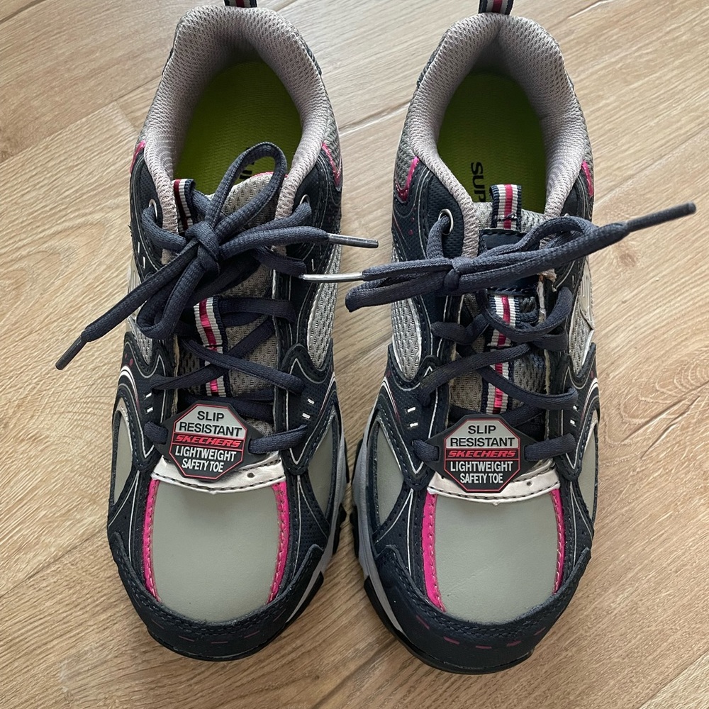Skechers Lightweight Safety Toe Women